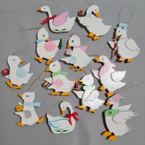 18 Vintage Wooden Hand Painted Goose Geese Silhouette Christmas Ornaments Taiwan - Picture 6 of 11